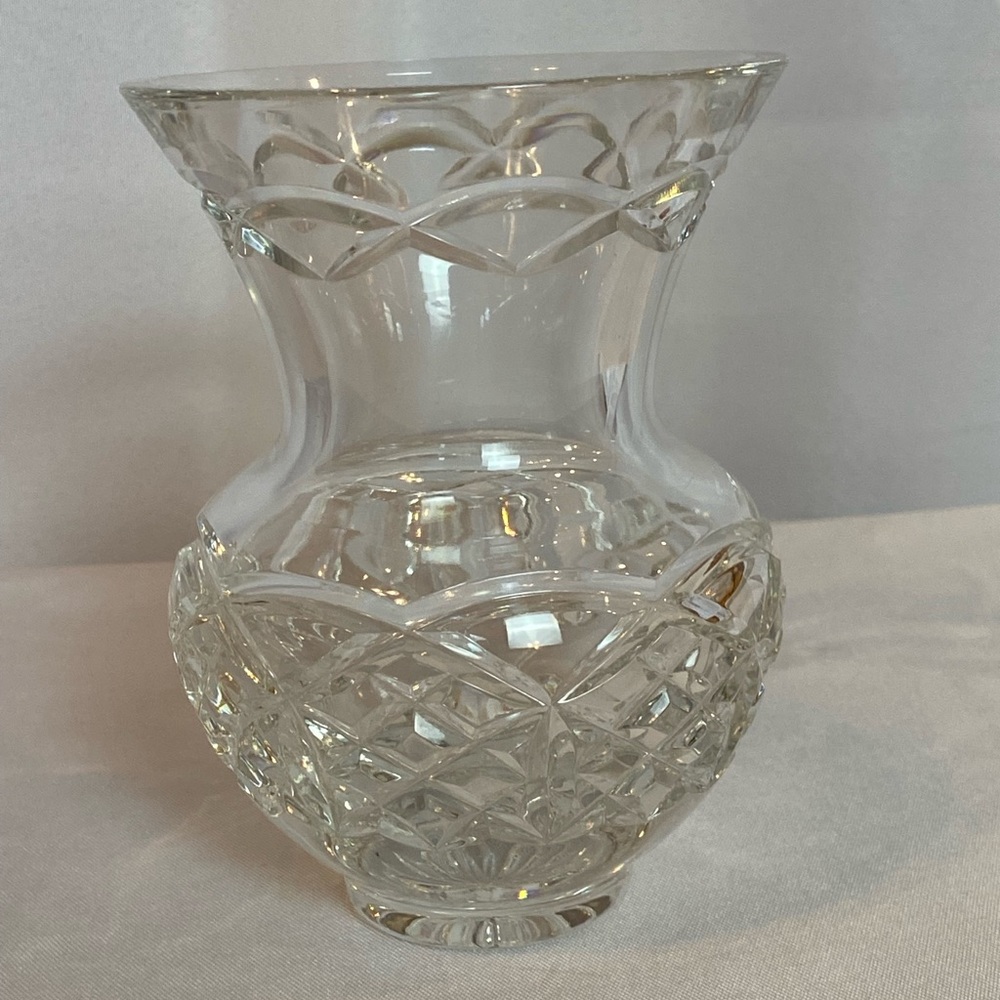 Waterford crystal Kieran vase. 6” tall